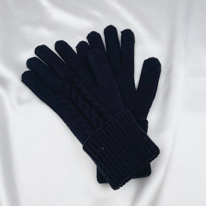 Twisted Pattern Knit Gloves
