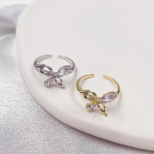 Asymmetrical Rhinestone Butterfly Ring