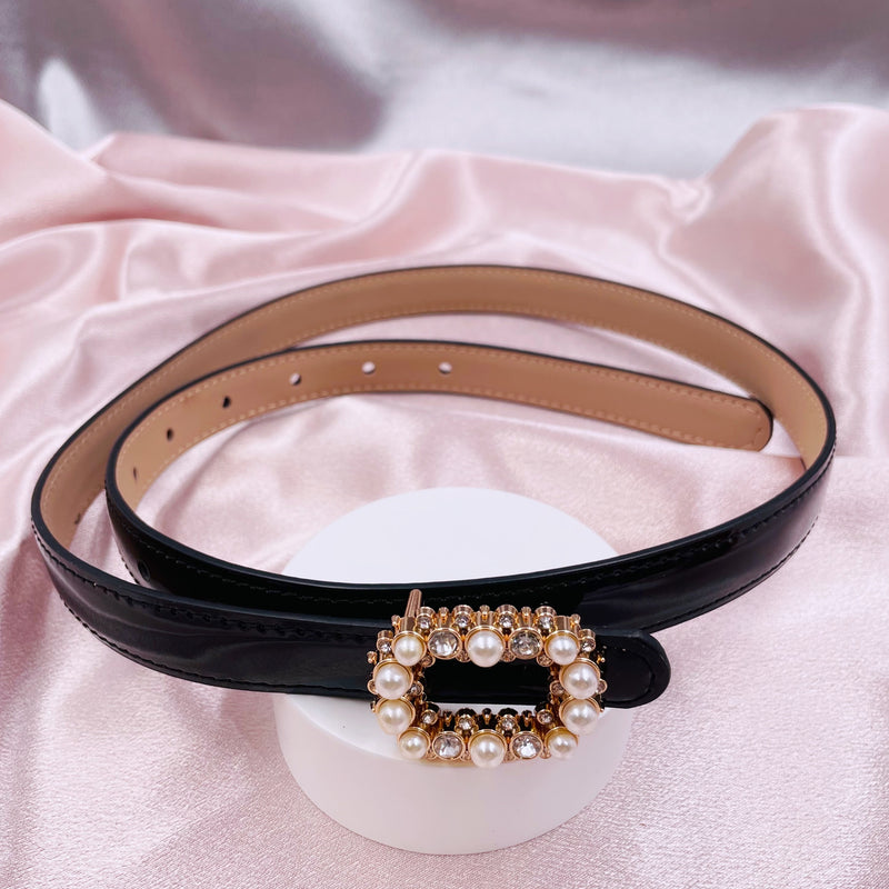 Rhinestone and Pearls Oval Buckle Belt
