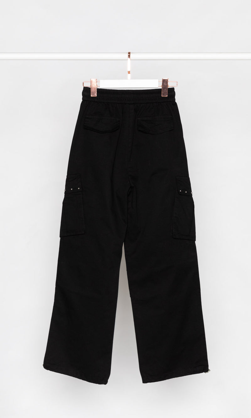 Pocket with Studs Cargo Pants