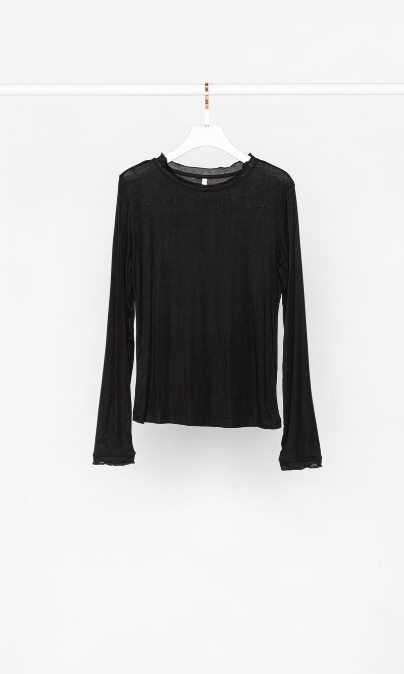 Ruffle Edges Long Sleeves Top