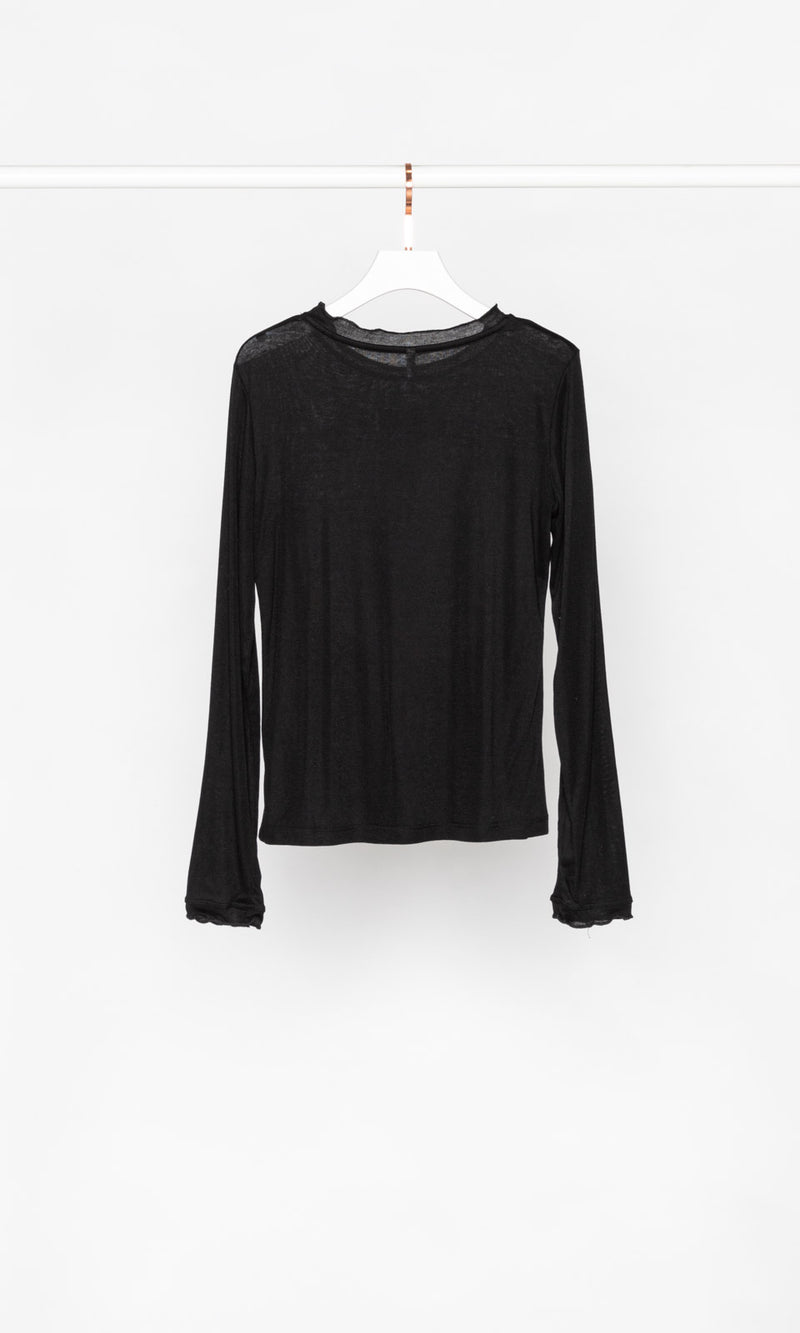 Ruffle Edges Long Sleeves Top