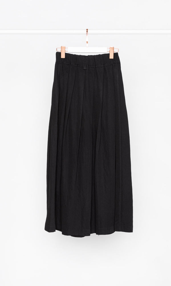 High-waisted Pleated Midi Skirt