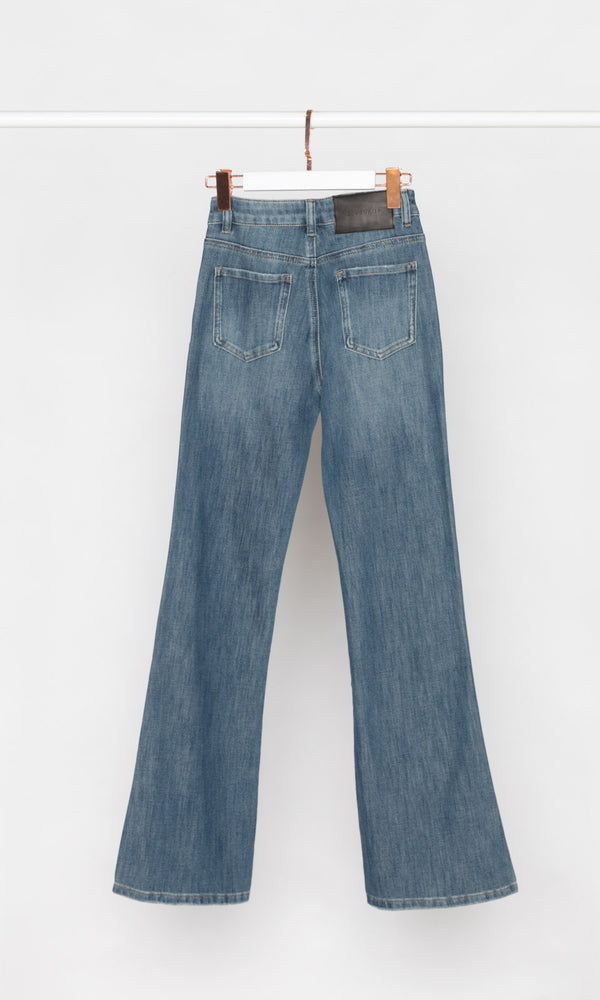 Front Seam with Slits Slight Flare Jeans