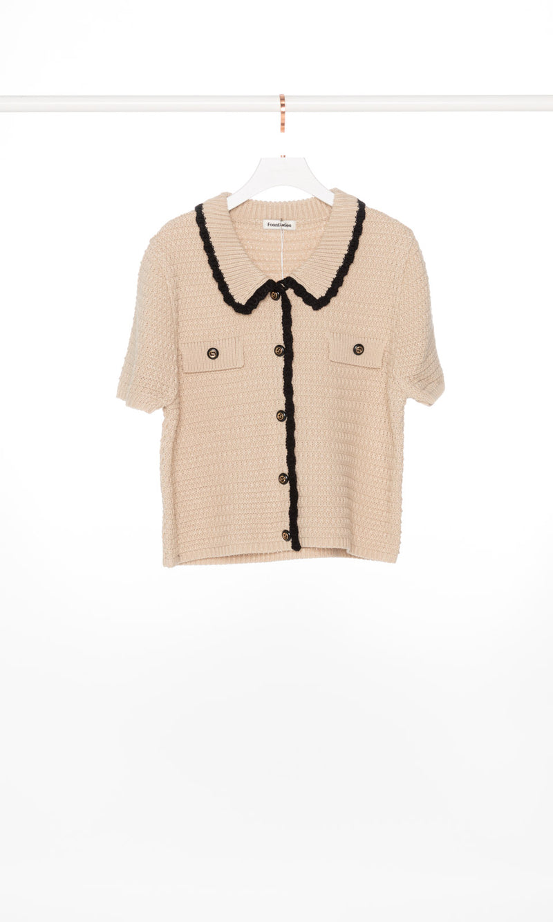 Contrasting Edges Collar Knit Crop Top
