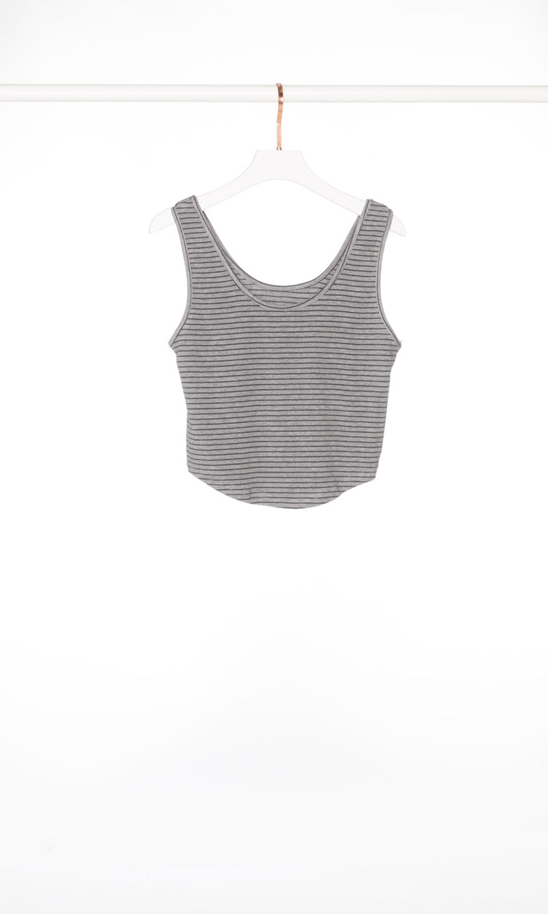 トップス PERVERZE 24SS Off Strap Layered Tank Top Sleeveless Layered Tank Top with Adjustable Straps
