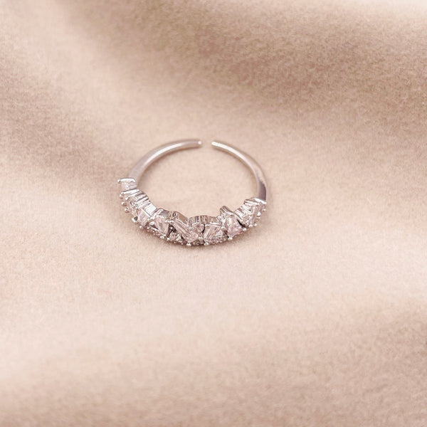 Asymmetrical Rhinestone Open Ring