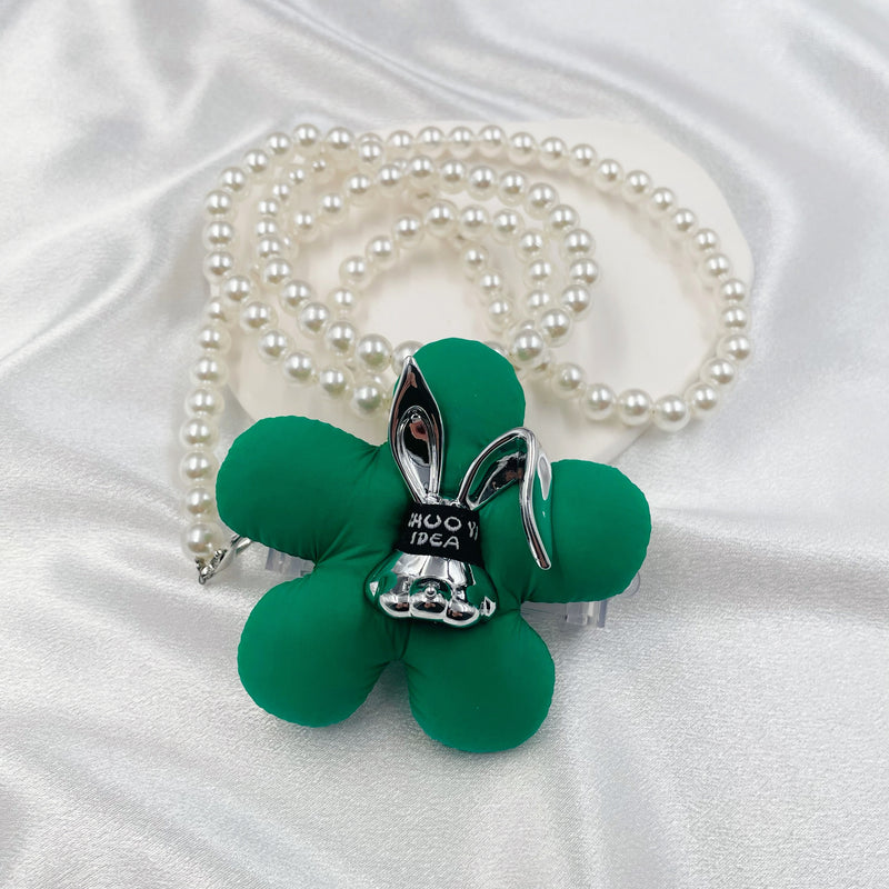 Green Flower with Pearl Chain Phone Holder