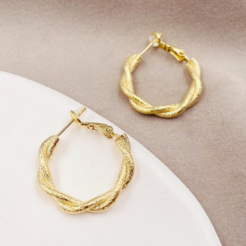 Twisted Metal Hoop Earrings