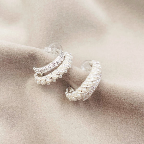 Two-layered Pearls and Rhinestones Open Hoop Earrings