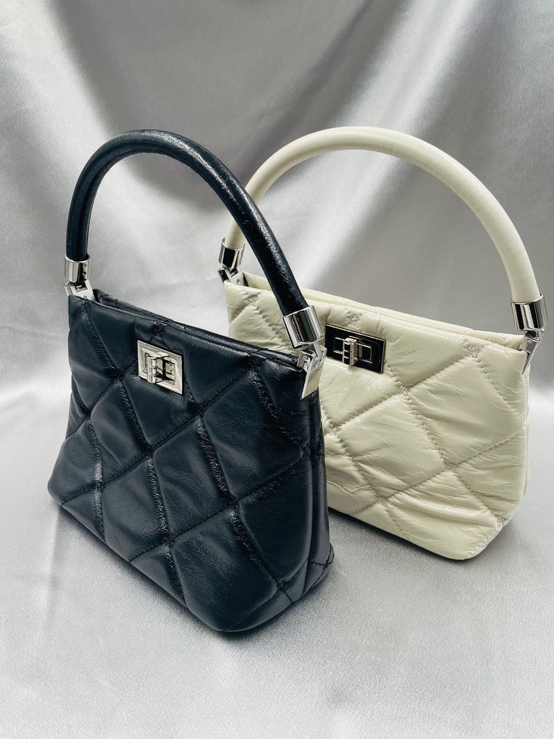 Big Quilted Purse with Handle