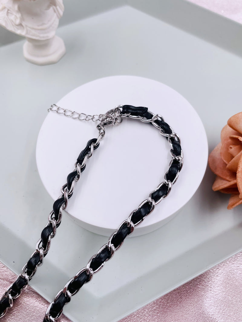 Chain with Bow Tie Necklace