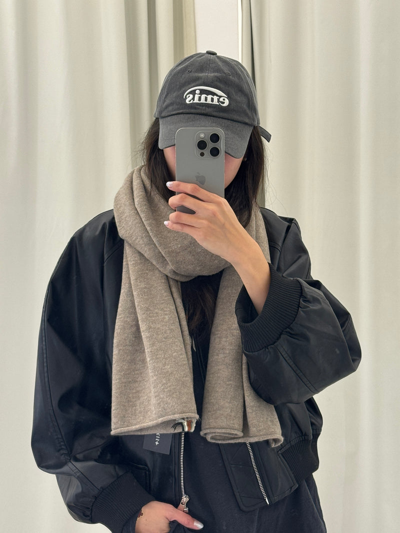 Solid Color Knit Scarf