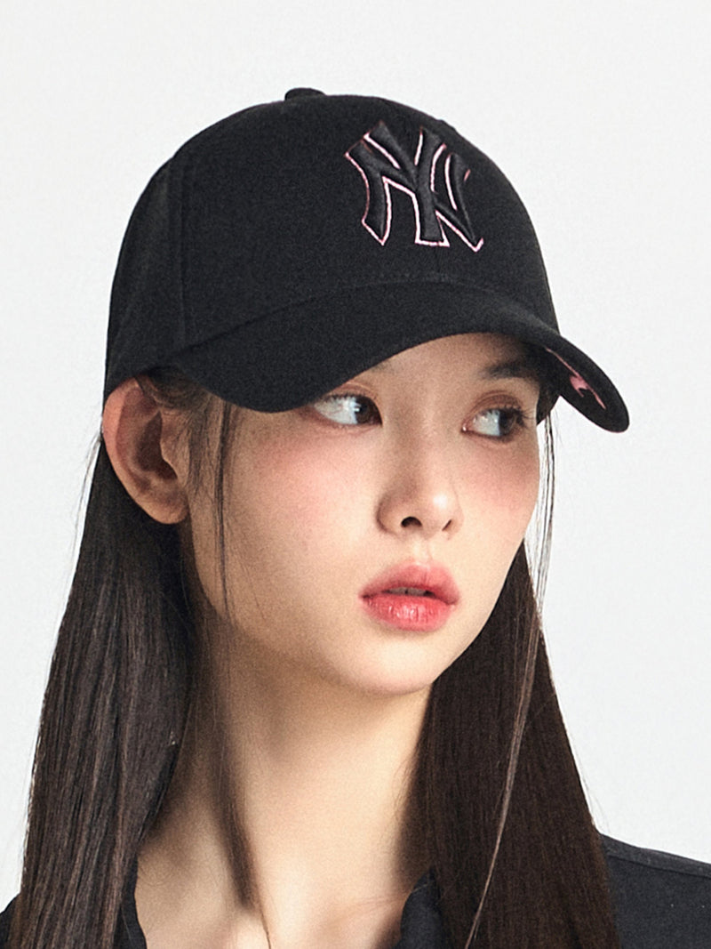 Diamond Structure Ball Cap NY Yankees Black Pink