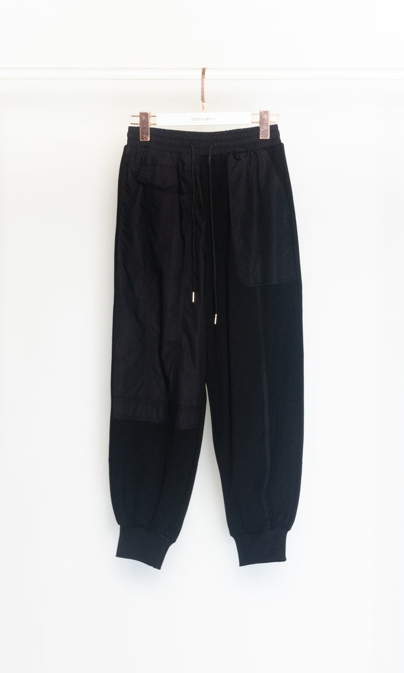 Contrasting Panel Sweatpants
