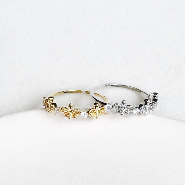 Rhinestones with Flower Open Ring