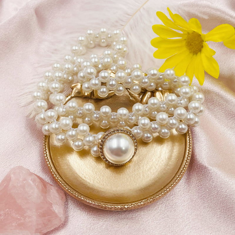Pearl Chain with Single Pearl Buckle Belt