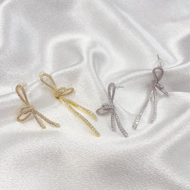 Asymmetrical Rhinestone Bows Earrings