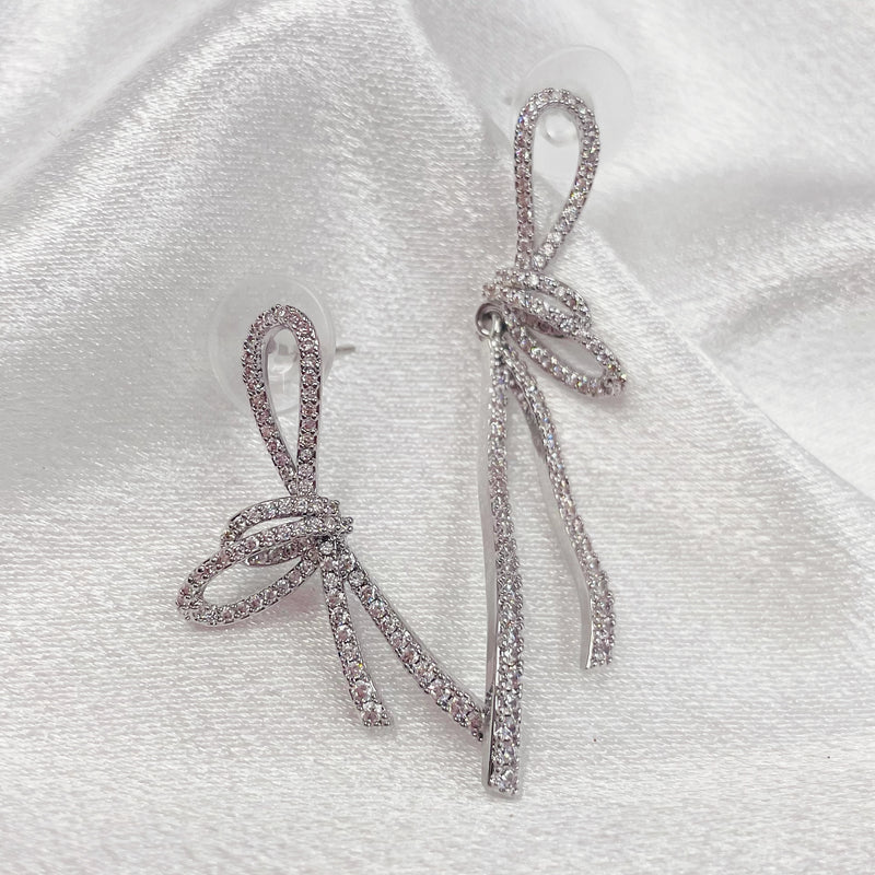 Asymmetrical Rhinestone Bows Earrings