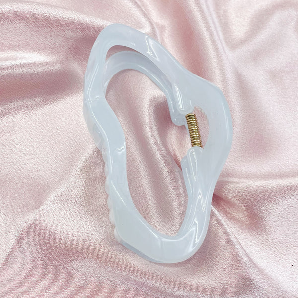 Big Cloud Shape Acrylic Hair Clip