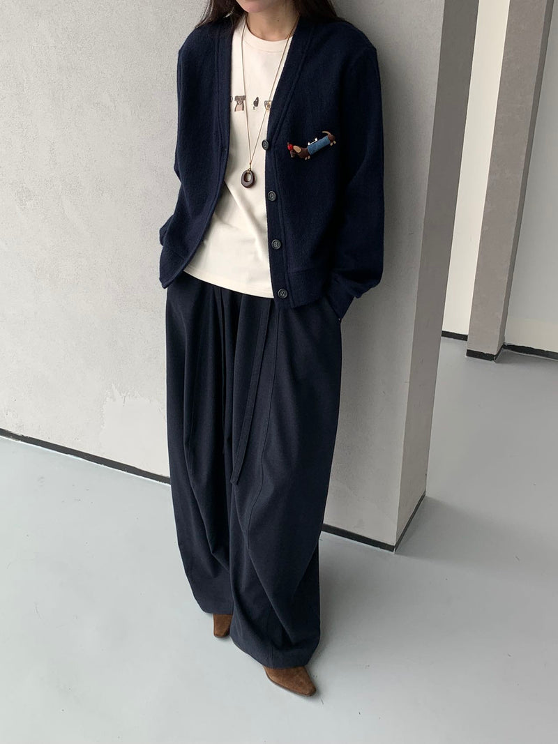 V-neck Cardigan with Dog Brooch