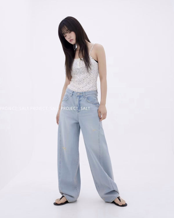 Twisted Front Seam Baggy Jeans