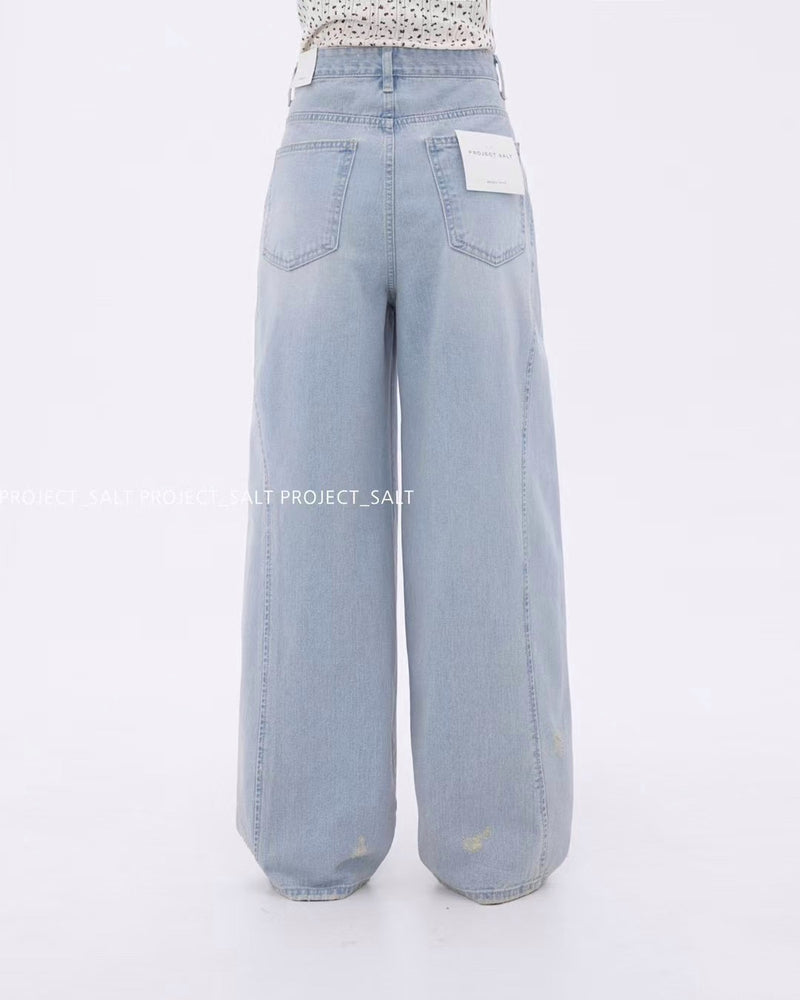 Twisted Front Seam Baggy Jeans