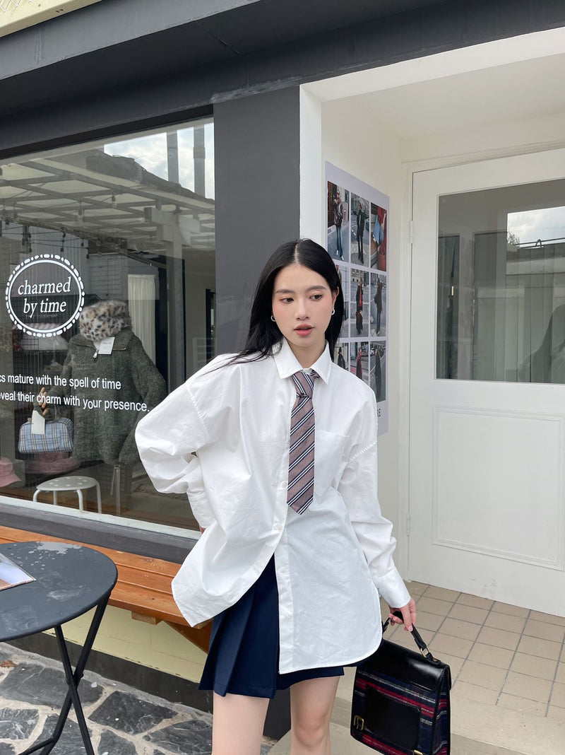 Oversized Shirt with Tie