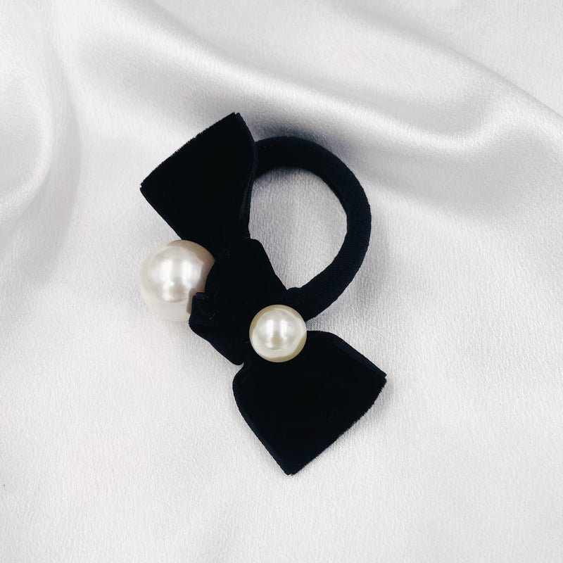 Velvet Bow with Big Pearl Hair Tie