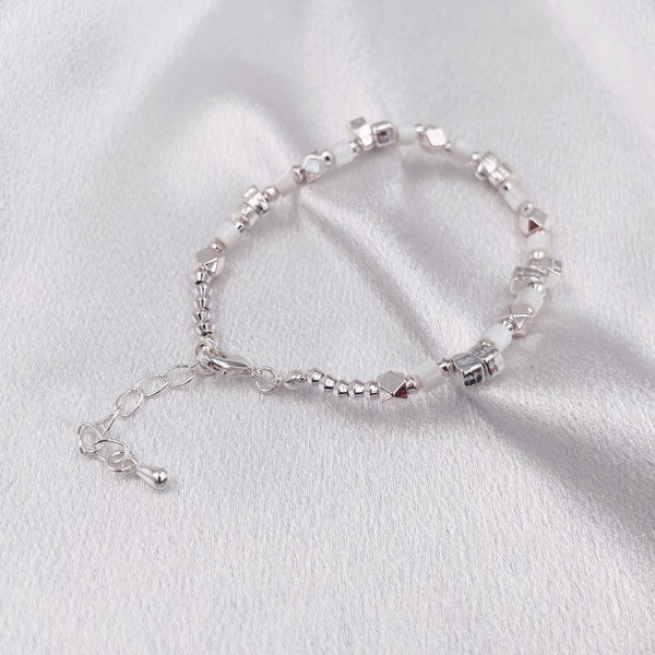 White and Silver Beads Bracelet