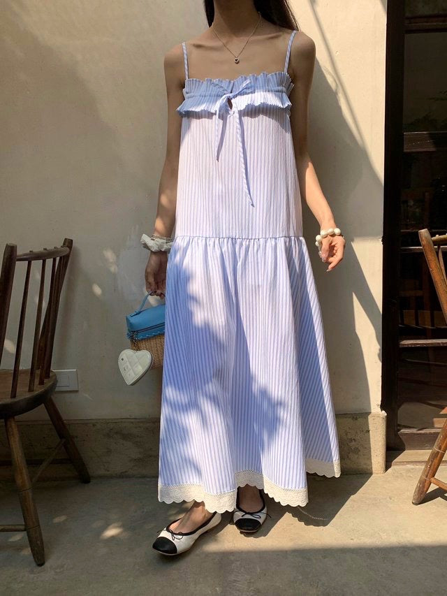 Front Tie Stripe Flare Maxi Dress