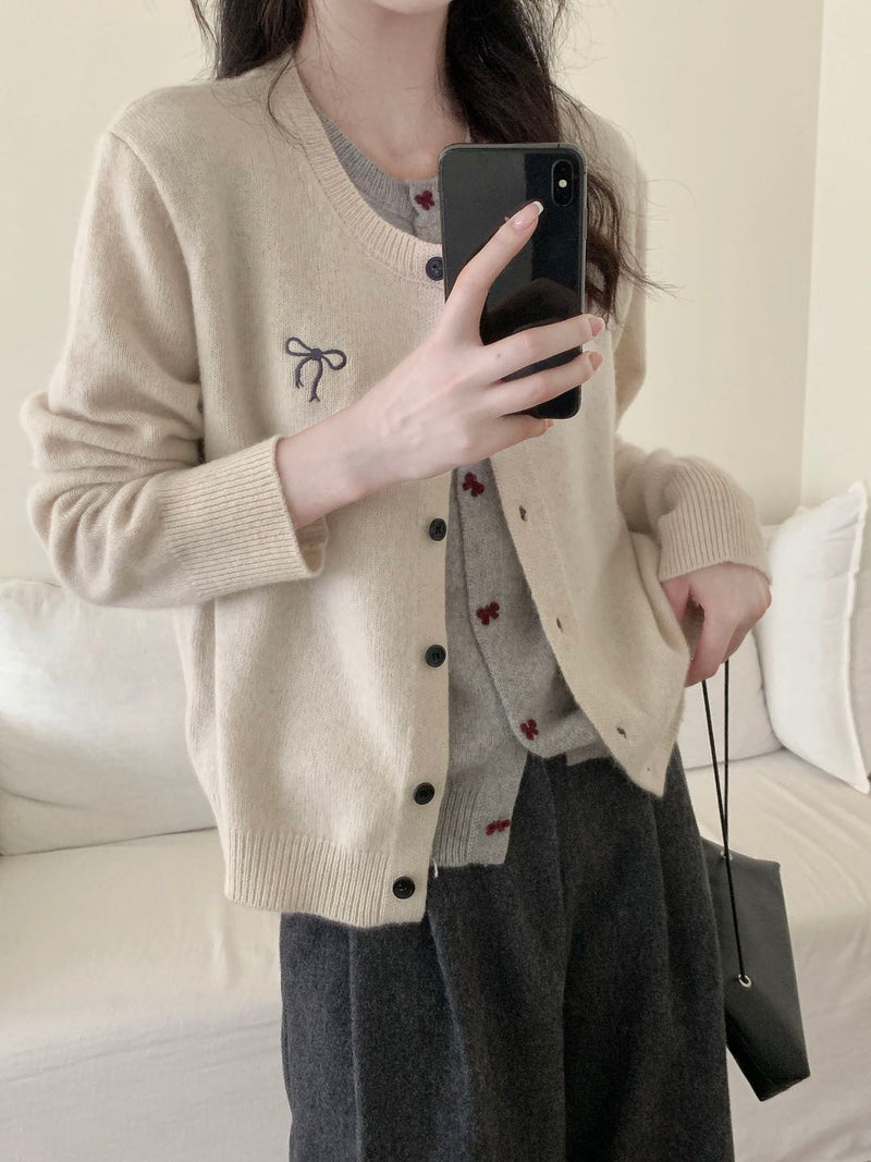 Two-layered Bow Logo Cardigan