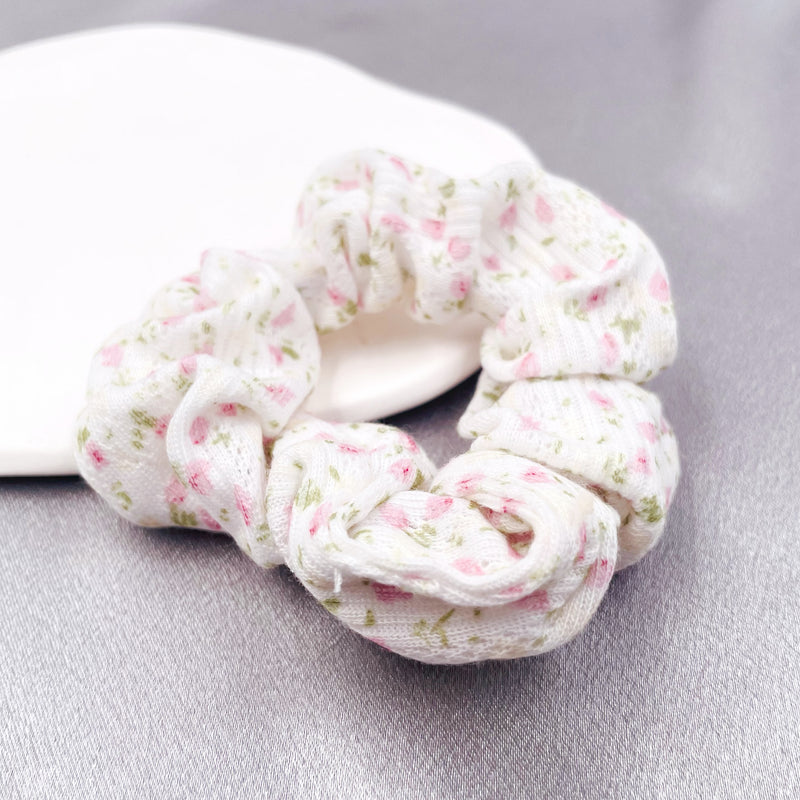 Assorted Patterned Scrunchie