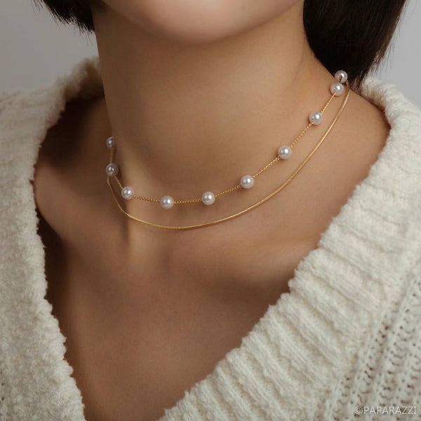 Two-layered Scattered Pearls Necklace