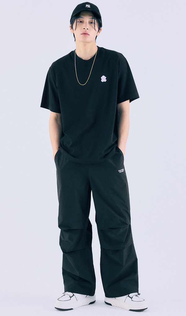 Basic Small Logo Short Sleeve T-shirt