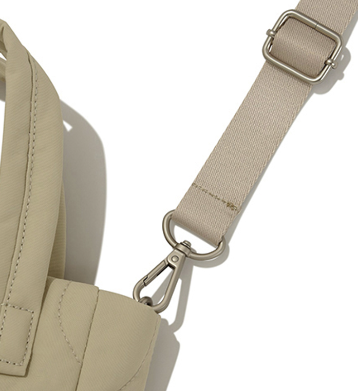 Cloverheart Quilted Small Tote Bag