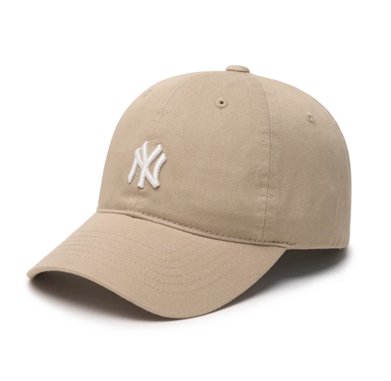 Rookie Unstructured Ball Cap NY Yankees Beige