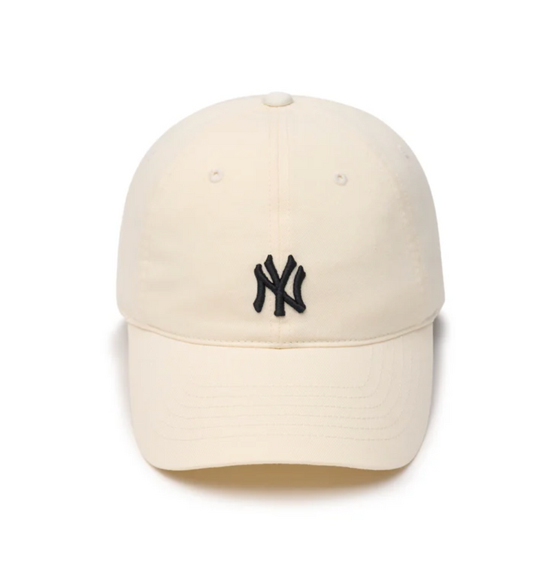 Rookie Unstructured Ball Cap NY Yankees Cream