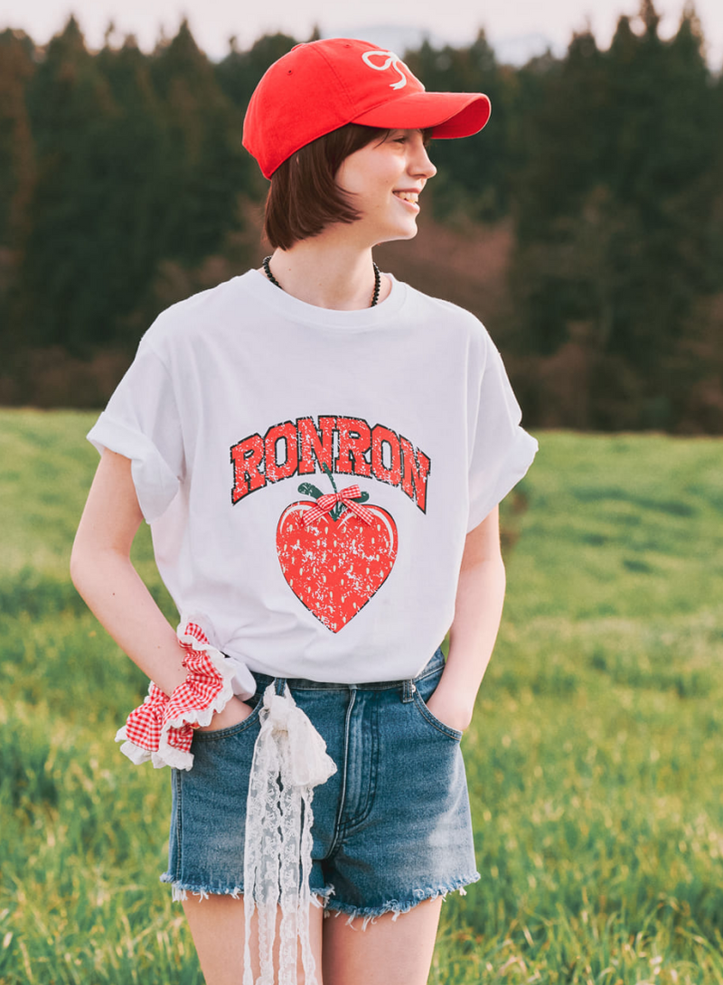 Strawberry Ribbon Basic Fit T-shirt