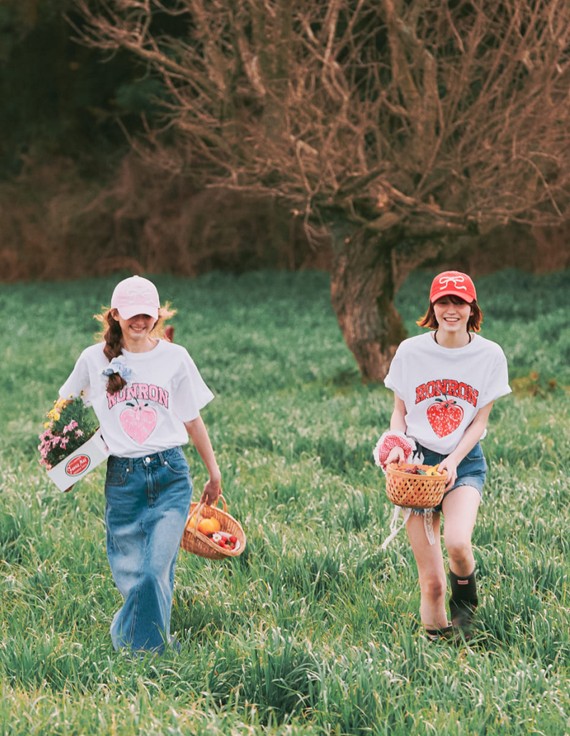 Strawberry Ribbon Basic Fit T-shirt