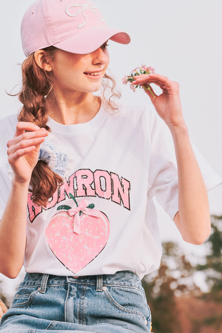 Strawberry Ribbon Basic Fit T-shirt