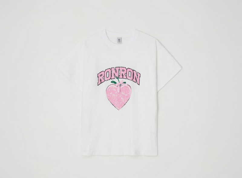 Strawberry Ribbon Basic Fit T-shirt