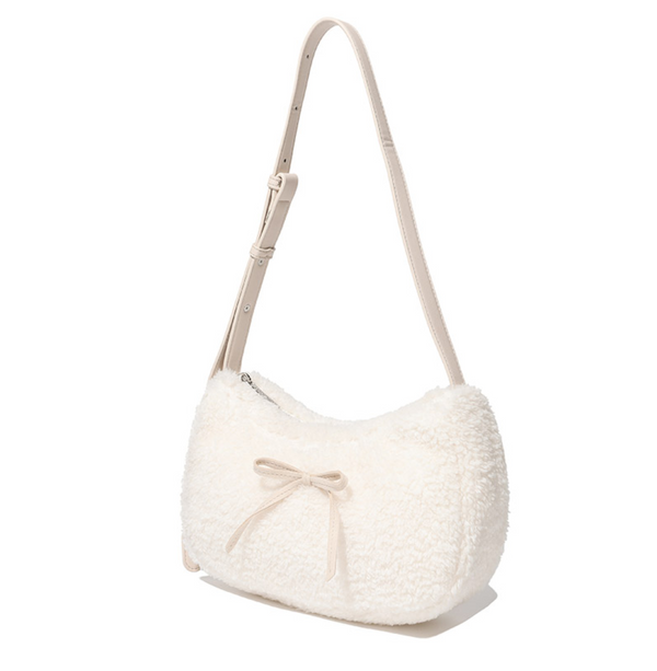 Clover Heart Fluffy Shoulder Bag Ivory