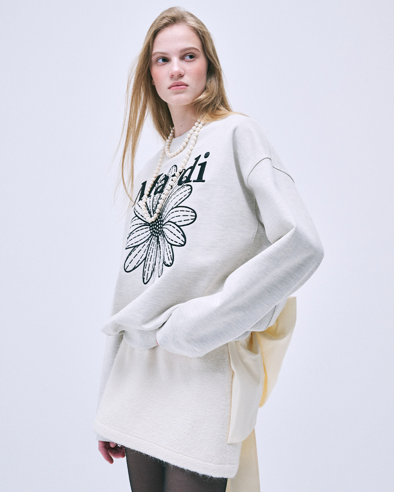 Sweatshirt Flowermardi Needlework Oatmeal Black