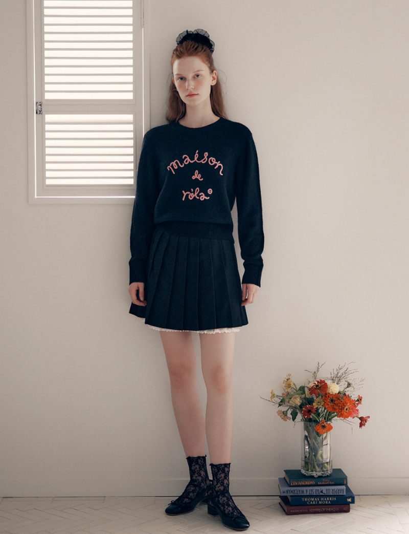 Maison De Rola Embroidery Knit Black