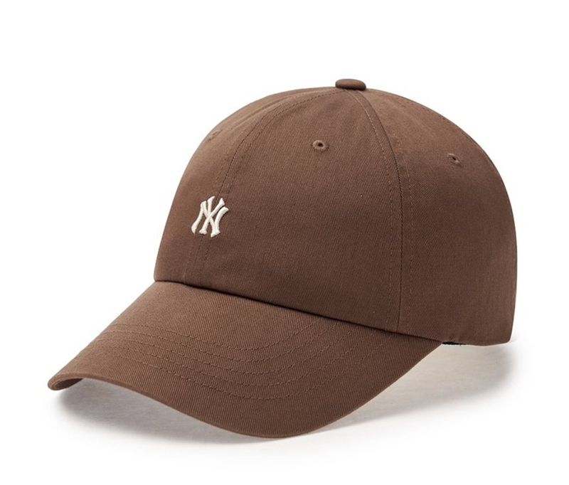 Nanologo Unstructured Ball Cap NY Yankees Brown