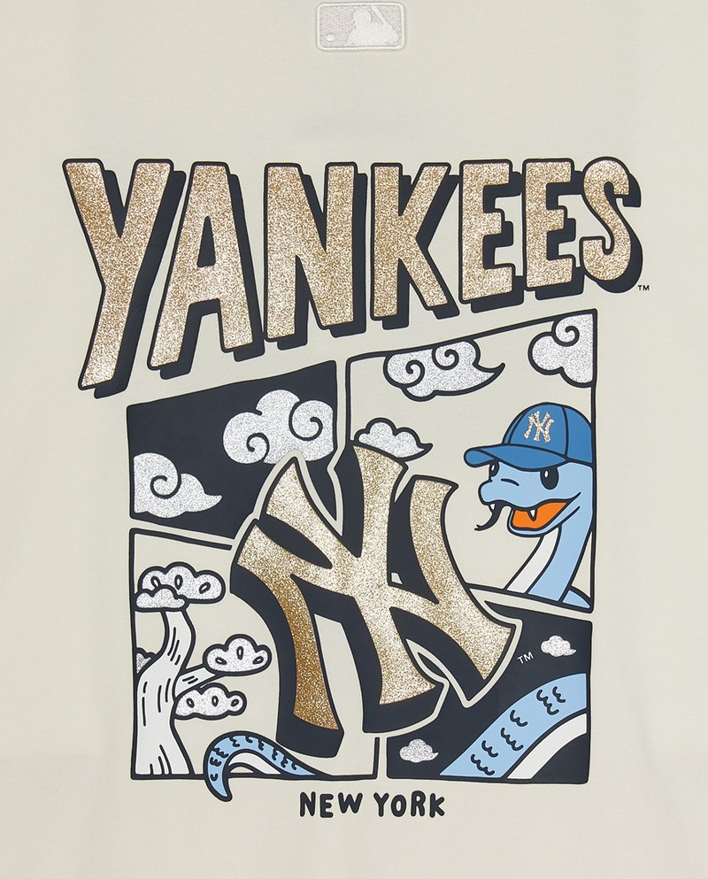 New Year Snake Cartoon Graphic Overfit T-shirt Yankees Cream