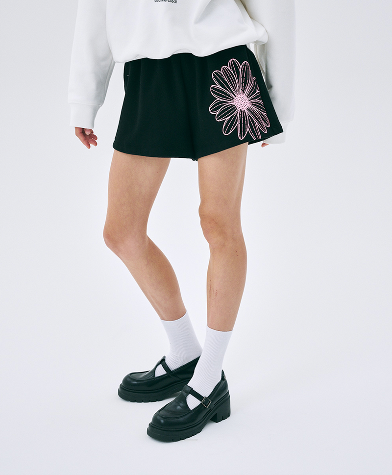 Sweat Shorts Flower Black Pink