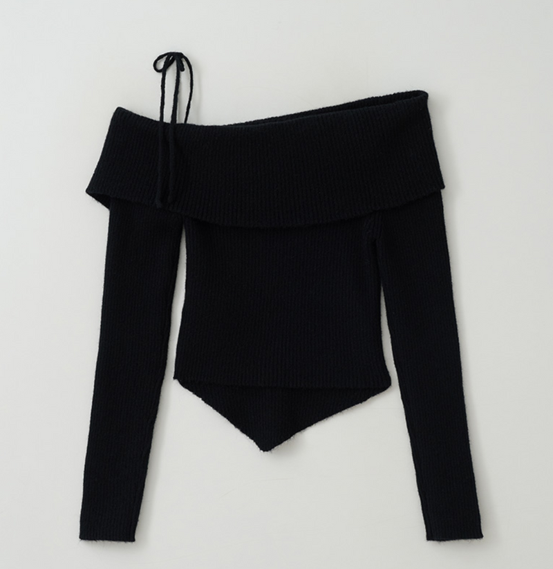 Mohair Wool Blended Off Shoulder Knit Black