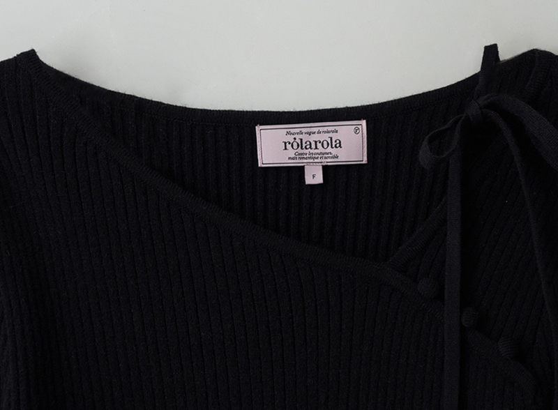 Cut Out Ribbon Knit Black